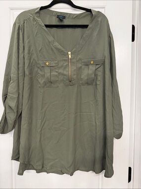 Rue21 Olive Green V-Neck Zip Front Tunic